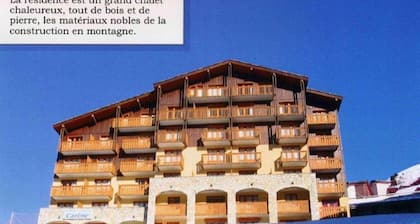 Belle Plagne 2 Schlafzimmer, 4-5 Personen, am Fuße Ski + überdachter Parkplatz inbegriffen