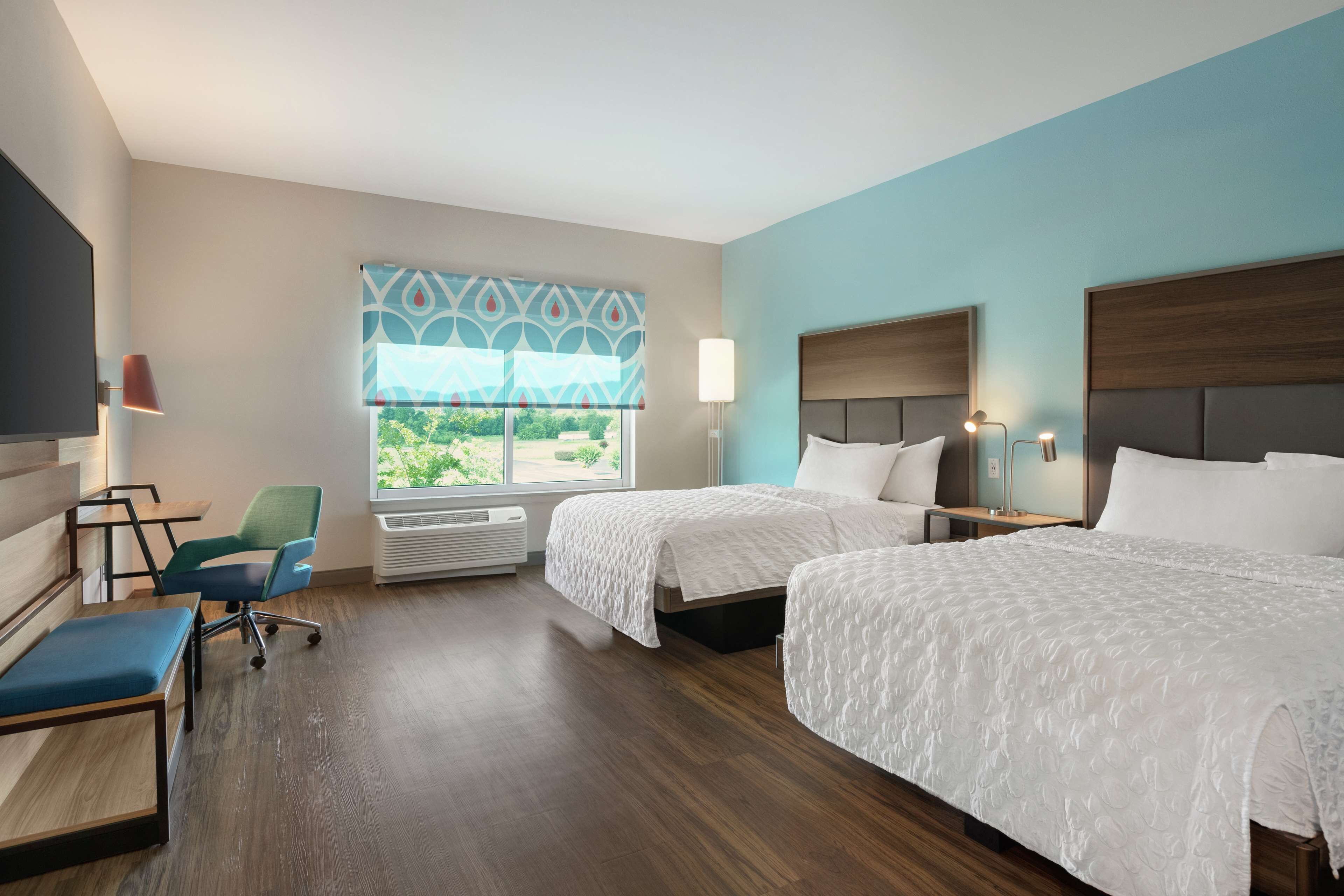 in-room safe, iron/ironing board, free wifi