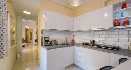 Home in Beating Heart of old Town, with parking!