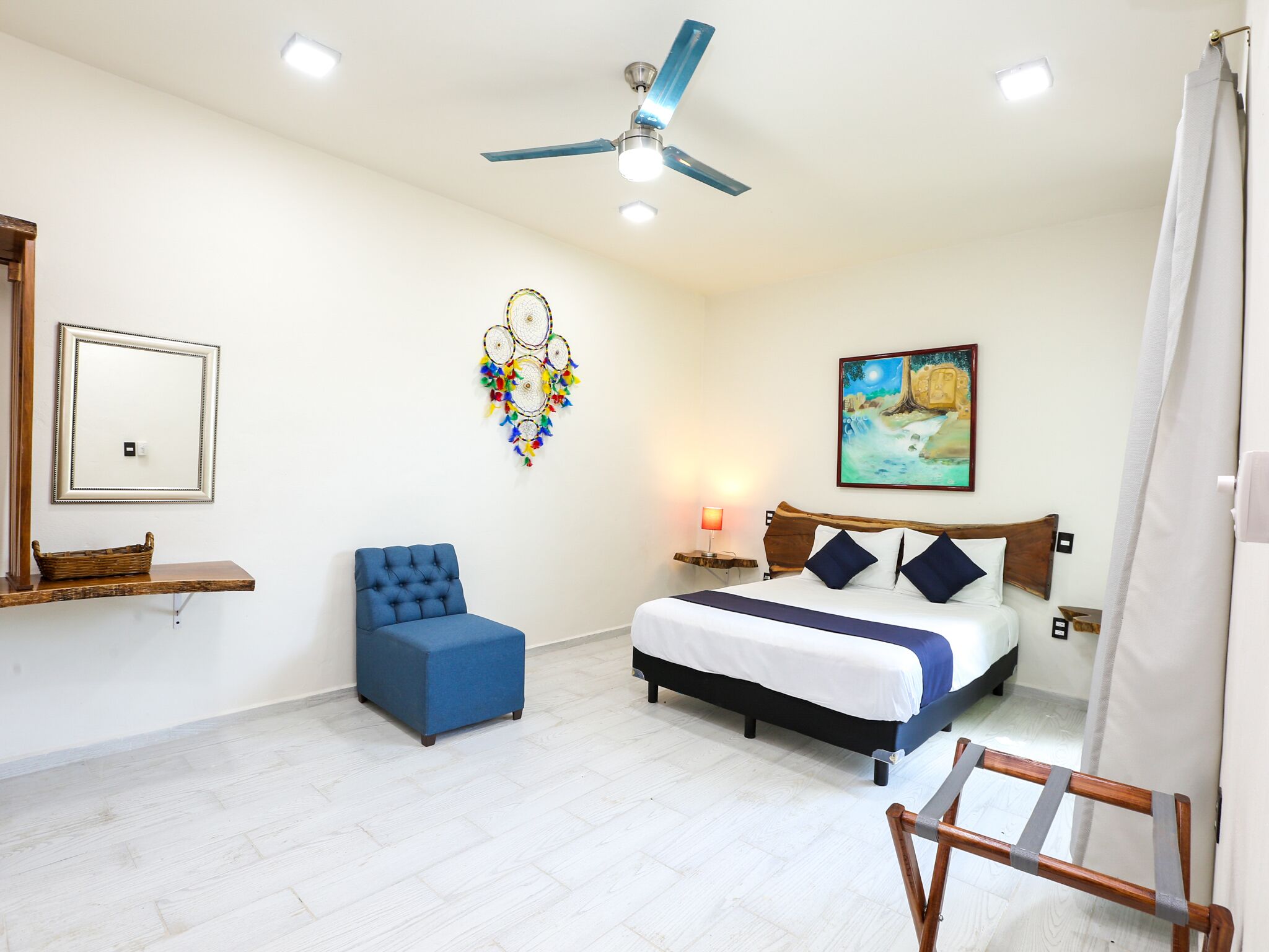 standard room, 1 king bed | free wifi, bed sheets