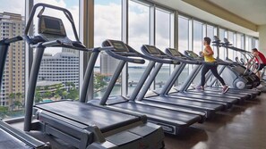 Fitness facility - Beautiful apartment in the heart of downtown, 44th Floor (Miami)