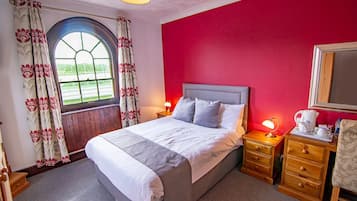 Family Suite, Ensuite, River View