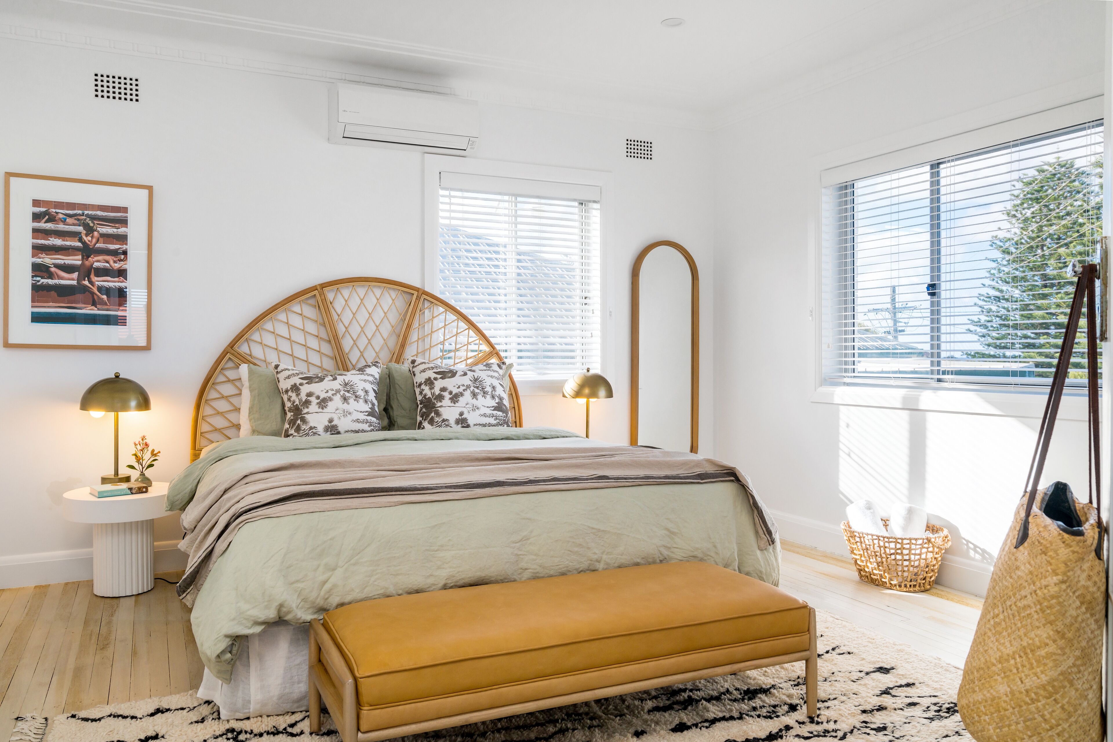 بديكورات فريدة لكل غرفة وطراز فريد لكل وحدة ومساحة عمل للكمبيوتر المحمول