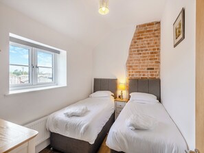 3 chambres, Wi-Fi gratuit, draps fournis