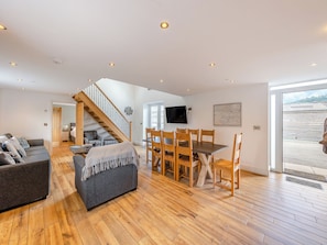 Interior - 4 bedroom accommodation in Trevor, near Llangollen (Trevor, near Llangollen)