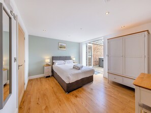4 chambres, Wi-Fi gratuit, draps fournis