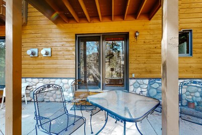 Creekside condo w/ patio, fireplace & open layout perfect for a group getaway