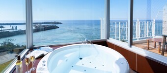 Umi No Terrace Yomitan Toya