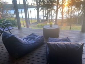 Terrace/patio - The Lake House on Amaroo Waterfront/Free WiFi/Includes Linen, SUP Boards/Kayaks  (Smiths Lake)