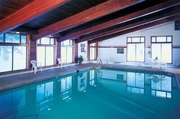 Piscine couverte, piscine chauffée
