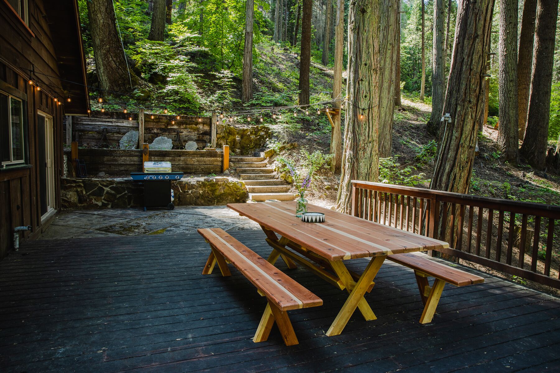 🌲 Yosemite/Oakhurst Modern Creekside Cabin 