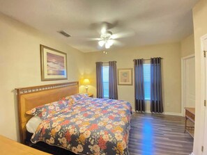 5 bedrooms, iron/ironing board, free WiFi, bed sheets