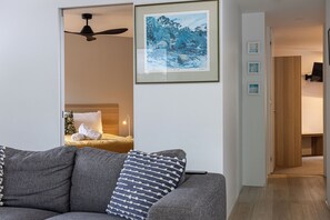 2 chambres, fer et planche à repasser, accès Internet