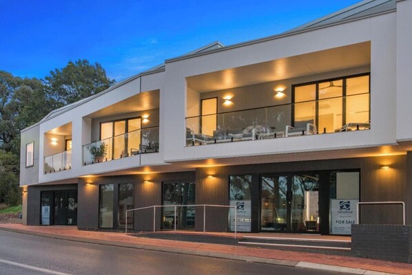 Exterior detail - Central Heights | Main Street Views (Margaret River)