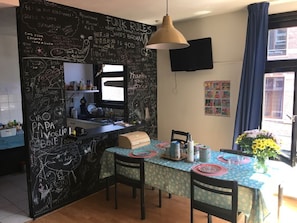 Shared Dormitory, 2 Bedrooms | Dining - Room-room Michelle Amsterdam Center, No (Amsterdam)