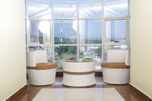 Interior detail - Claire De Lune Moonlight Hotel (Nakuru)
