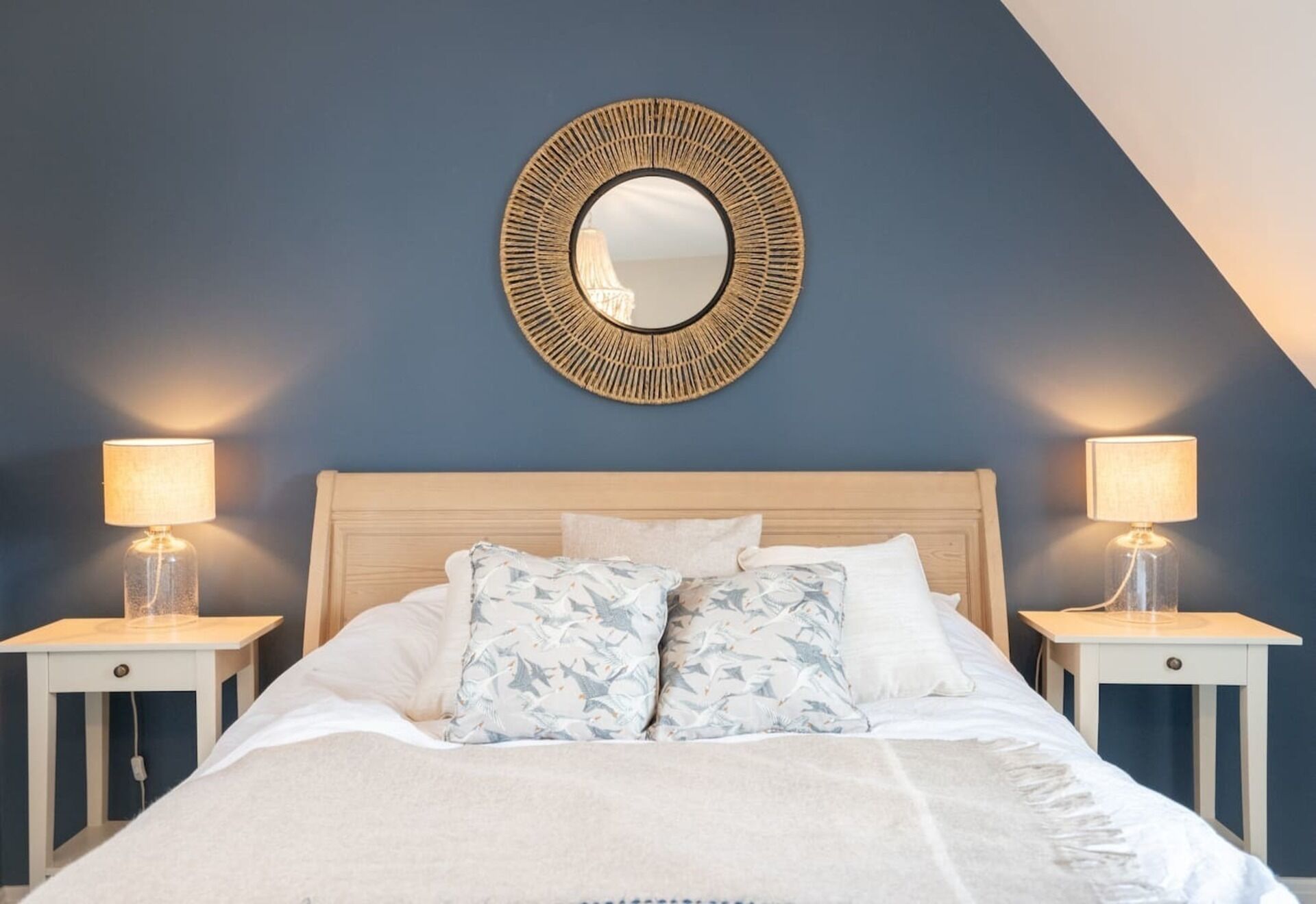 Lovely 5-bed House in Centre of Bicester Village