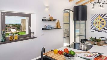 Villa | Private kitchen | Electric kettle