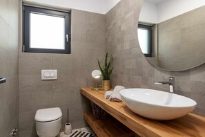 Bathroom - Villa Lara Gracisce (Gracisce)