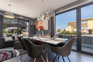 Appartement (A1) | Salle Ă manger