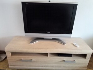 Television - Ferienwohnung Noeska 85020 - Ferienwohnung Noeska (Ostrhauderfehn)