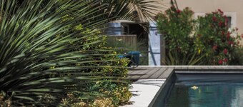 Clos Ceres manor house, in the heart of the vineyards, for up to 11 people