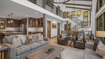 Televisión, chimenea