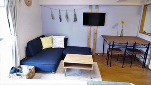 1 bedroom, iron/ironing board, WiFi (free), bed sheets - Minoshima apartment 411 (Fukuoka)