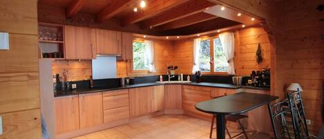 Fridge, microwave, dishwasher