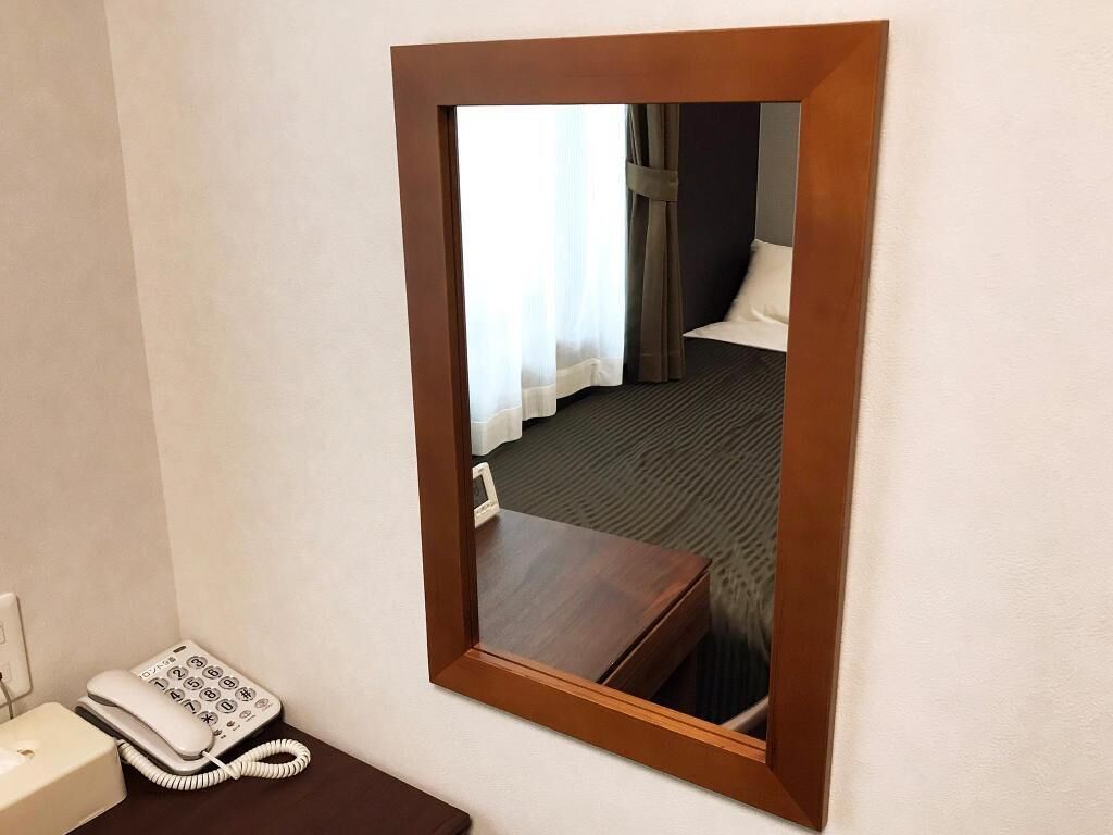 Desk, free WiFi