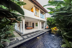 Front of property - Villa Pearl (Seminyak)