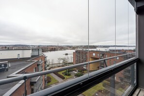 Exclusive Studio | View from room - Lake View 7th Floor Studio next to Downtown (Tampere)