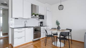 Exclusive Studio | Private kitchen | Full-sized fridge, microwave, oven, stovetop