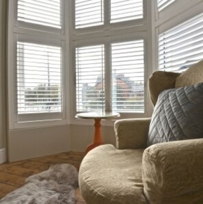 Appartement, plusieurs lits | 2 chambres, fer et planche à repasser, Wi-Fi gratuit, draps fournis