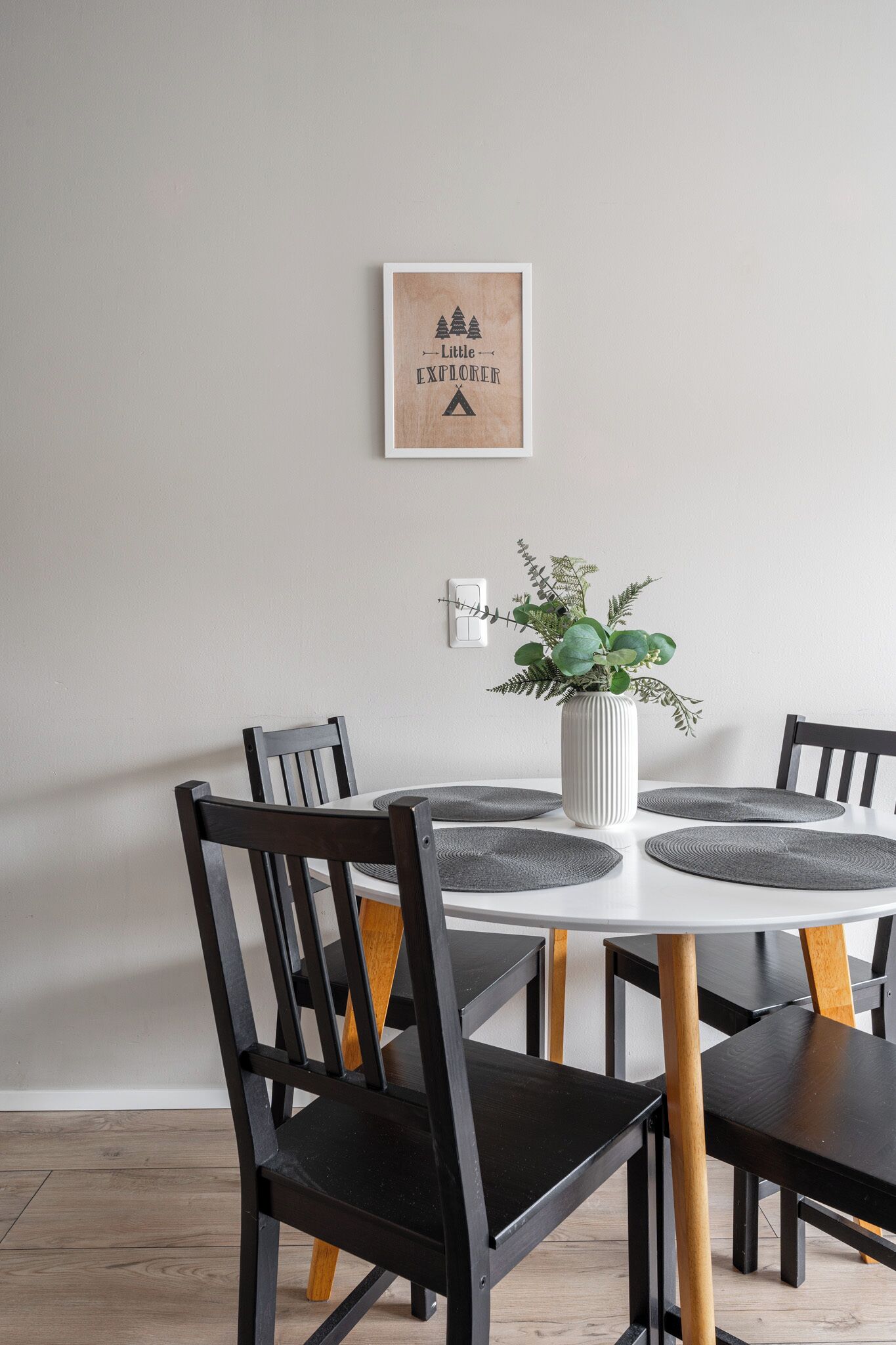City Apartment | Dining room