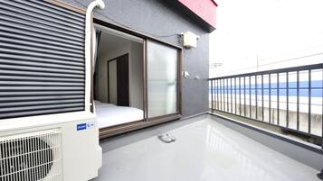 Private Vacation Home, Non Smoking | Balcony