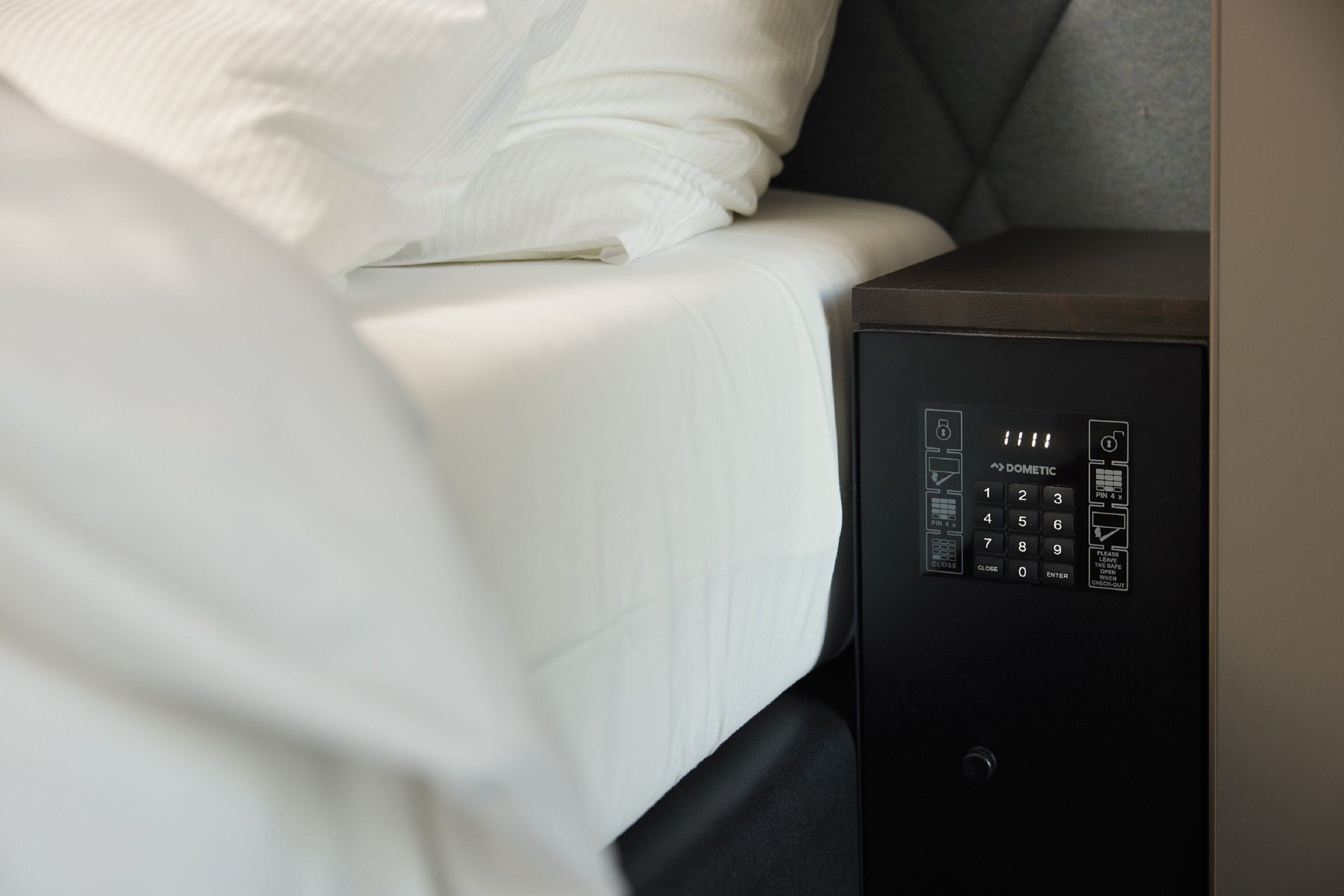 1 bedroom, in-room safe, desk, laptop workspace