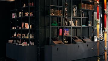 Bar (in der Unterkunft)