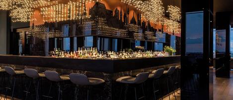 Bar (in der Unterkunft)