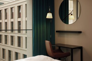 Coffres-forts dans les chambres, bureau