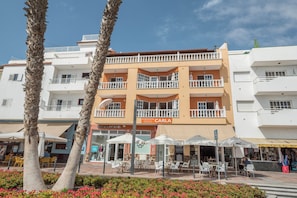 Exterior - Holiday Apartment "Carla 1B" in Playa San Juan with Sea View and Wi-Fi (Playa San Juan)