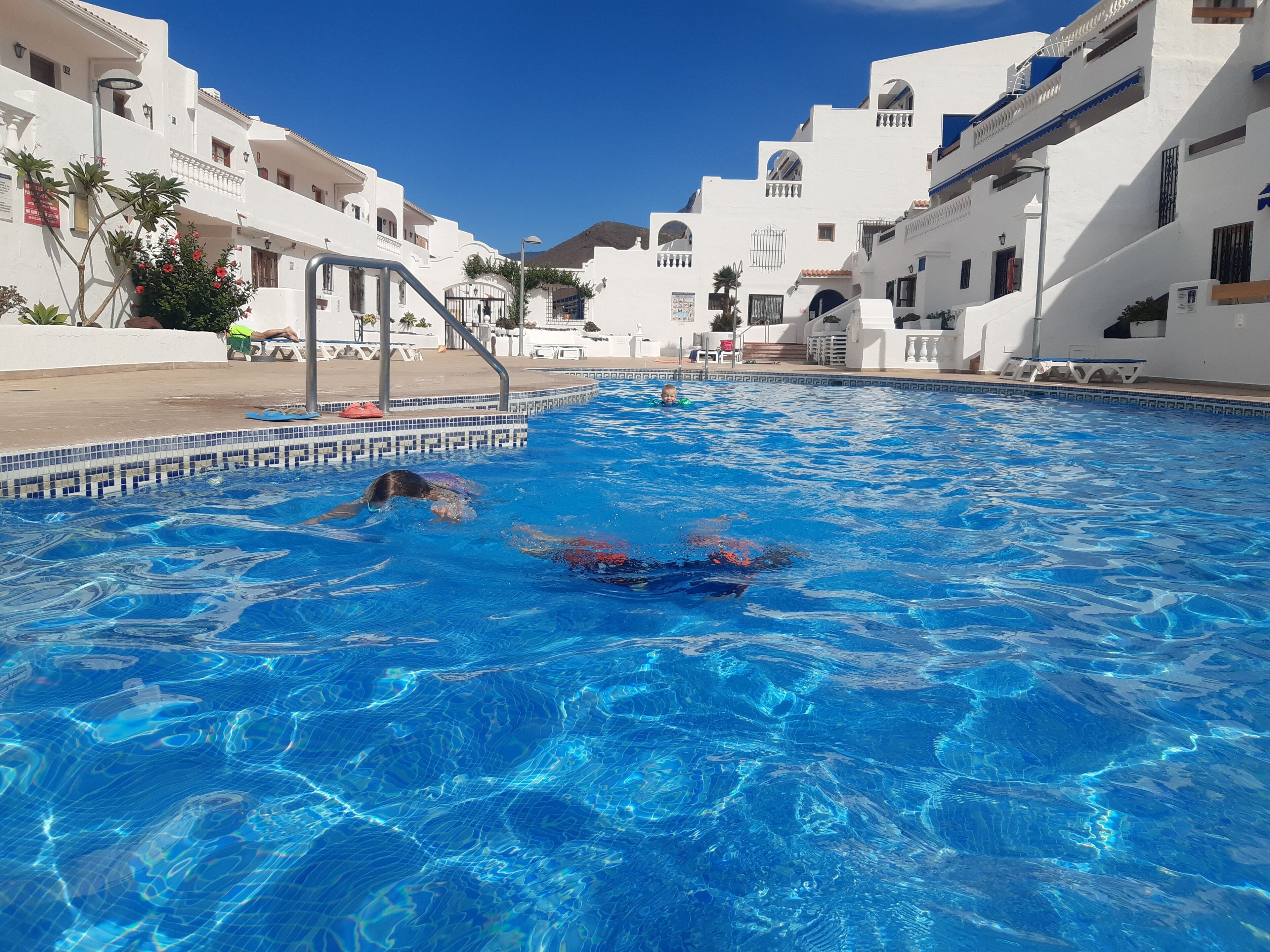 Beautiful, luxury, comfort and clean apartment in a prestigious location.