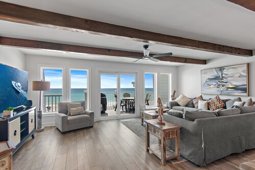 FREE Beach🏖️Service-3 BeachFRONT Balconies-5BR Little House on the Beach