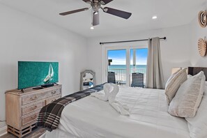 5 bedrooms, iron/ironing board, free WiFi, bed sheets