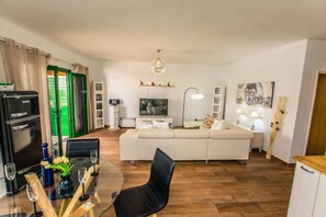 Téléviseur, lecteur de DVD