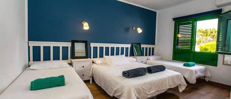 2 bedrooms, in-room safe, iron/ironing board, free WiFi
