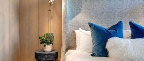 3 dormitorios, tabla de planchar con plancha, wifi gratis y ropa de cama