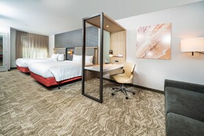 Iron/ironing board, cribs/infant beds, free WiFi - SpringHill Suites by Marriott Kenosha (Kenosha)