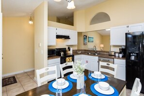 Villa, 3 Bedrooms | Private kitchen - 3 Bedroom Disney Vacation Villa by RedAwning (Davenport)