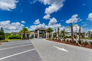 Property grounds - Imagine Your Family Renting This Luxury Contemporary Style Villa on Sonoma Resort (Orlando)